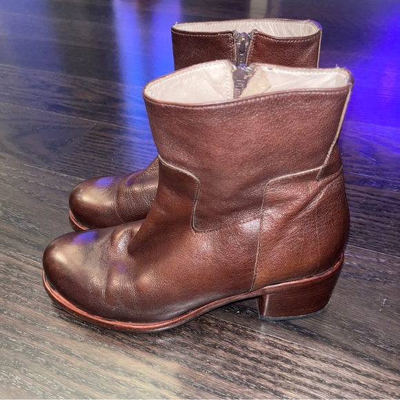 MOMA Italian real leather boots,excellent condition,size 39(8.5),chestnut colour - Picture 5 of 14